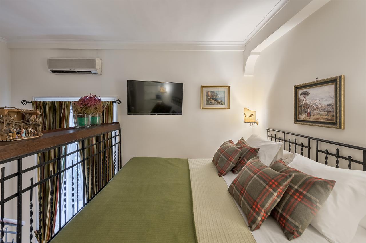 Bed and breakfast Weekend A Napoli Extérieur photo